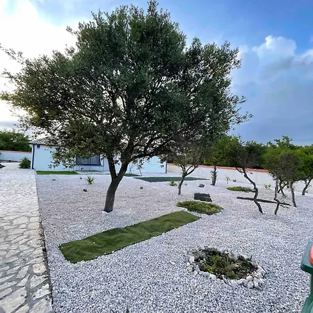 Korina Villa