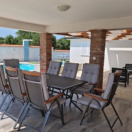 Korina Villa Drliceve Kuce